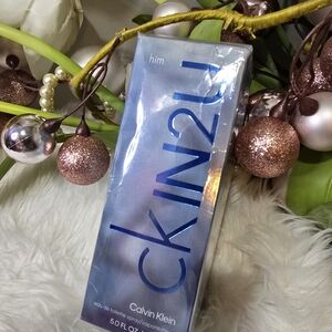 CKIN2U BY CALVIN KLEIN 150ML EDT SPRAY (NEW WITH BOX & SEALED)